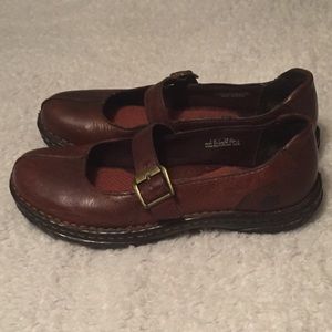 Born brand shoe size 7 1/2